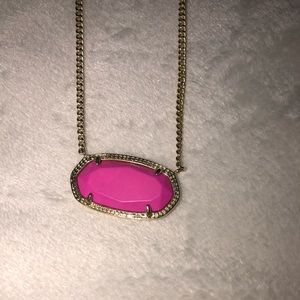 Kendra Scott necklace